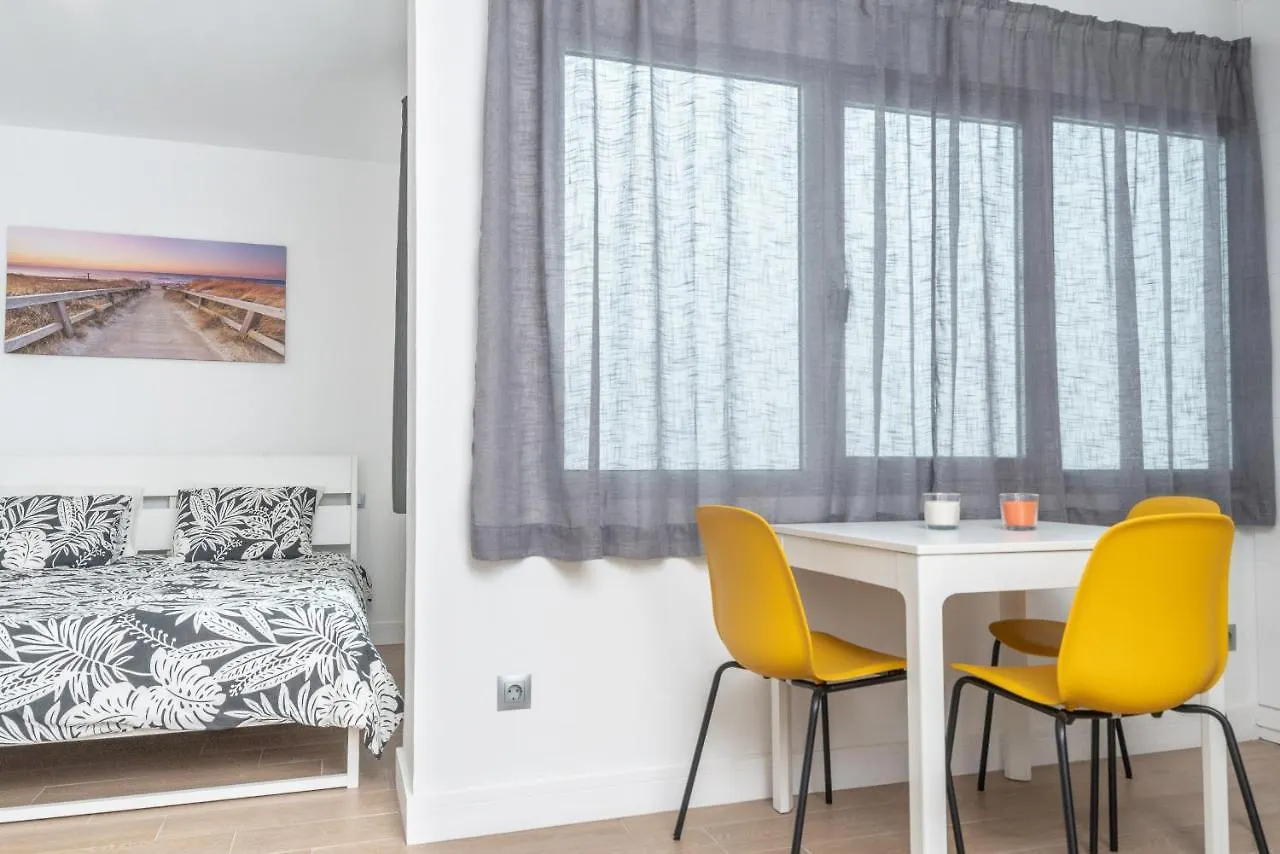Studio 18 Playa Las Canteras fast wifi Las Palmas de Gran Canaria